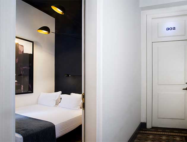 HABITACION-DOBLE-HOTEL-PRAKTIK-RAMBLA-BARCELONA